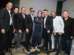 Grisbel Medina junto a prestigiosos artistas de diferentes géneros.