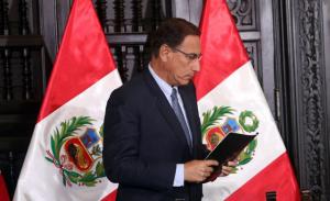 El presidente de Perú califica de "irresponsables" rumores de golpe de Estado