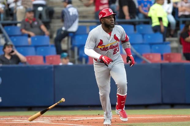 Fotografía de archivo de Marcell Ozuna con el uniforme de los Cardenales de San Luis. 