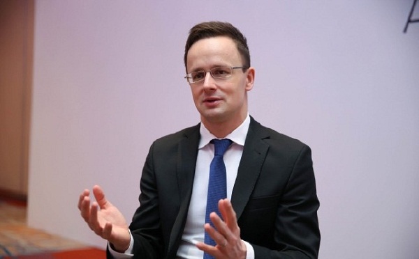 Péter Szijjártó