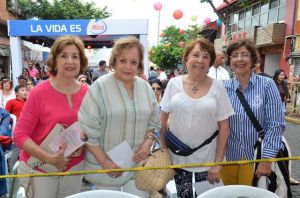 Mirian de Khoury, Elia Fernández, Melida López Penha y Nazarina Pimentel.