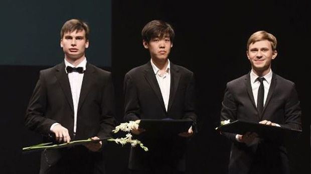 Los tres talentosos ganadores del Concurso Internacional de Piano de Santander “Paloma O’Shea, Jóvenes Dmytro Choni, Yutong Sun y Aleksandr Kliuchko (1)