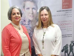 Carmen Rita Malagón de  Moya y Margarita Miranda Mitrov.