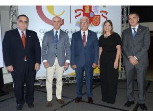 Celebran tradicional “Degustación de Vinos de España”