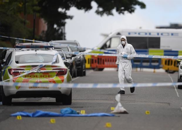 Un muerto y siete heridos en los apuñalamientos en Birmingham.