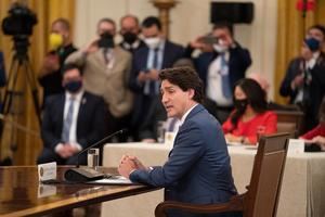 Trudeau da positivo a la covid y Bolsonaro es exculpado en un escándalo por las vacunas