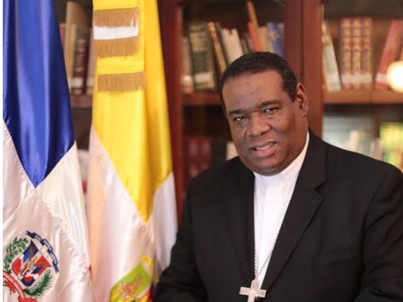 Rector de la Universidad Católica Santo Domingo, UCSD, monseñor Jesús Castro Marte.