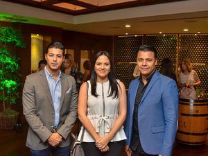 Gustavo Tavarez, Laura Pimentel y Rafael Tavarez.