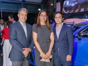 Guillermo Rodríguez, Claudine Rodríguez y Benjamín Paiewonsky Rodríguez.