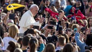 El papa pide construir puentes y no agredir a otras religiones o no creyentes