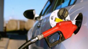 Combustibles mantienen tendencia de alzas y bajas