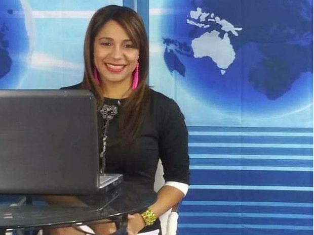 Periodista Carolina Martínez, de origen dominicano fue nominada  como periodista del año en el premio  “USA New York , Music Awards”.