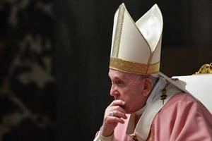 El papa pide respuestas globales ante el drama de los desplazados climáticos