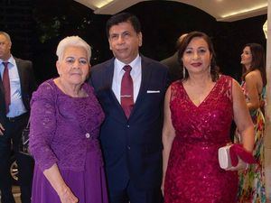 Ondina Pepén, Jorge Luis Céspedes y Arelis Ramírez. 