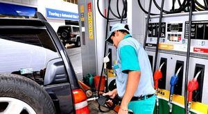 Bajan el precio de todos los combustibles líquidos y suben el GLP