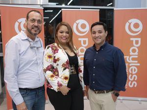 José Ocampo, Mery Fariña y Raymond Estrella.