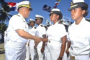 Armada Dominicana recibe crucero de instrucción