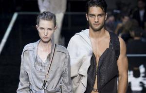 Giorgio Armani cierra el desfile de grandes marcas en la Moda de Milán