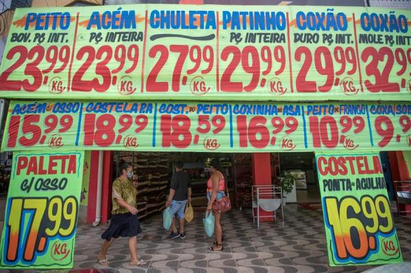 Vista hoy de un supermercado en Brasilia (Brasil). 