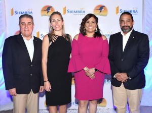 AFP Siembra y Clúster Turístico de La Romana - Bayahibe realizaron Cóctel Navideño