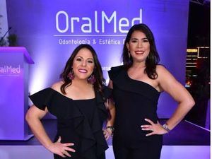OralMed ofreció coctel para festejar cuatro años brindando servicios