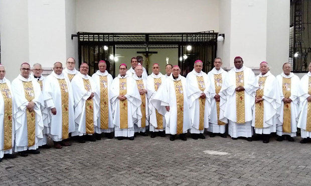 Miembros de la  Conferencia del Episcopado Dominicano (CED). 