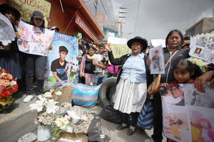 Human Rights Watch pide a Perú que investigue las muertes de manifestantes