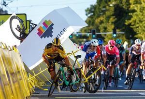 Suspenden a Groenewegen nueve meses tras el accidente en el Tour de Polonia