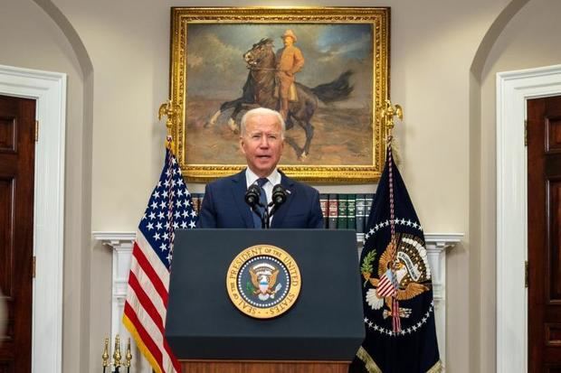 Veteranos dicen a Biden que incumplirle a afganos serí­a un riesgo para EE.UU.