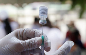 Expertos alemanes ven necesaria la tercera dosis de la vacuna contra la covid