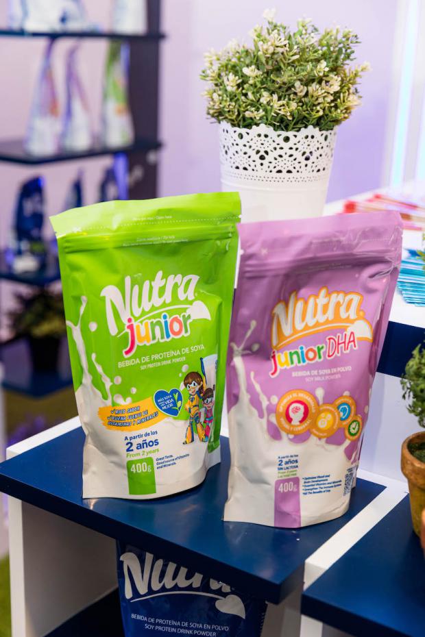 Dra. Barbara Peters presenta Nutra en la XV jornada de pediatría