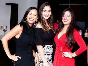 Mónica Romero, Belisa Tapia y Mariandrea Hernández.