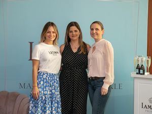 Carla Cohen, Raquel Saviñón y Yifat Milz.