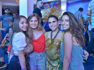 María Corina Termini, Claudina Marra, Armelle Menard y Agostina Masotta.