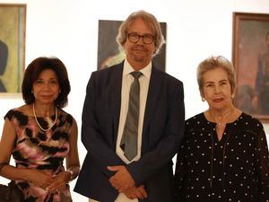 Rhina Ibert, Eddy Guzmán y Lisette Vega de Purcell.