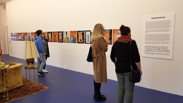 Visitantes observan la exposición 'Nuevayorkinos', el 30 de octubre de 2021, en el Museum of Modern art 'MoMa' (Museo de Arte Moderno), en Nueva York (Estados Unidos).