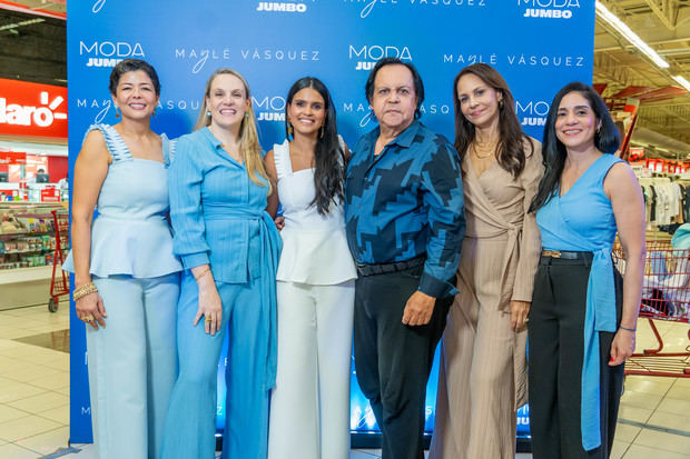 Cinthia Antonio, Cristina Cuadra, Maylé Vásquez, Leonel Lirio, Mercedes Castán y Sachenka Rodríguez