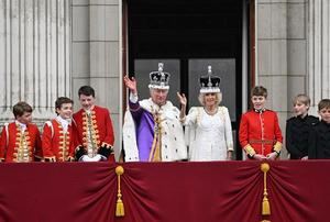Reino Unido tiene nuevos reyes, Carlos III y Camila fueron coronados este sábado