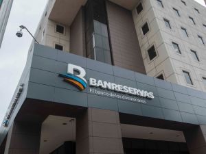 Banreservas aligera la carga financiera de sus clientes