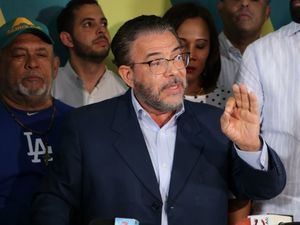 Alianza País propone posposición elecciones del 17 mayo