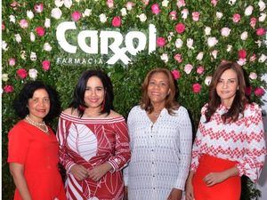 Mayra Contreras, Elizabeth Gutiérrez, Ivelisse Villegas y Celeste Pérez.