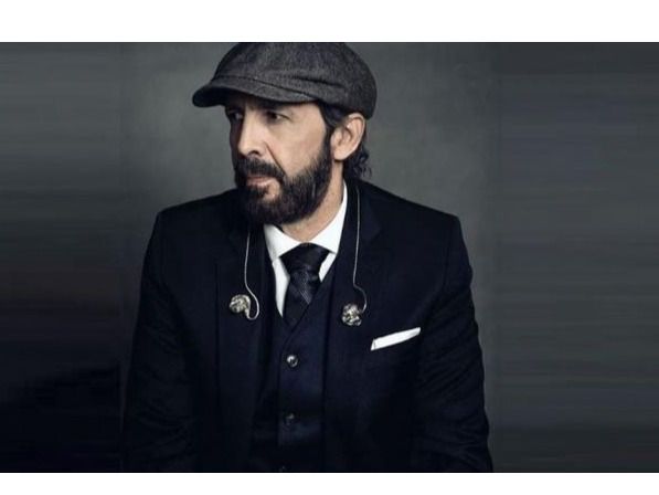 Juan Luis Guerra.