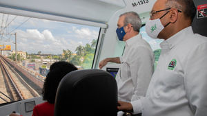 Abinader anuncia un plan de transporte masivo en la capital y en Santiago