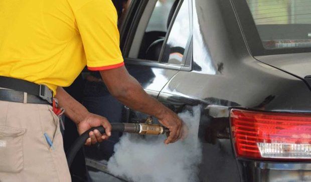 Gobierno aumenta los precios  de los combustibles