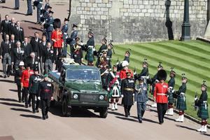 Un funeral íntimo y militar para despedir a Felipe de Edimburgo