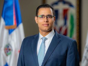 Ministro MEPYD enumera políticas reactivación economía dominicana post Covid-19