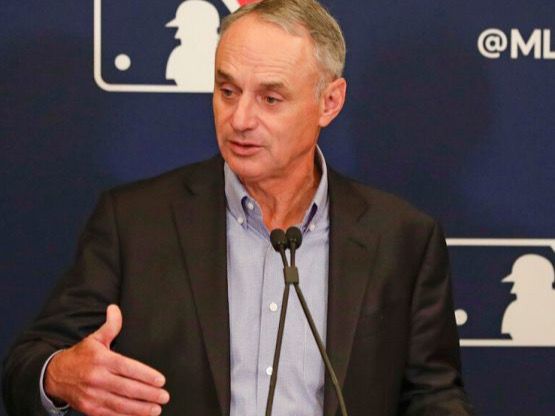 Comisionado de Major League Baseball, Rob Manfred.