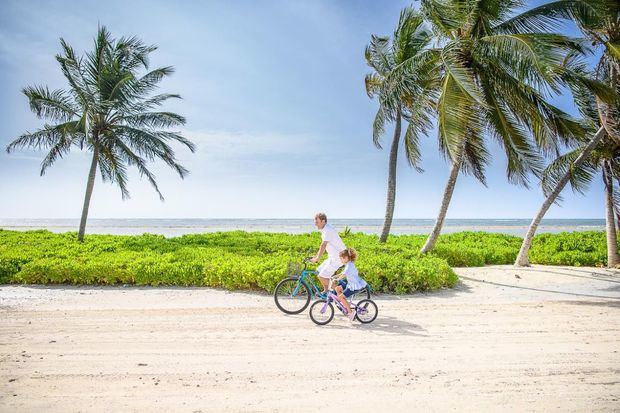 Senderos al aire libre Puntacana Resort & Club.