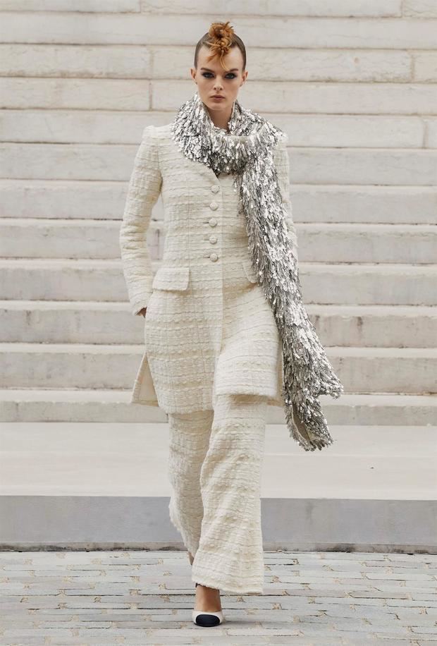 Una de las propuestas de Alta Costura presentadas por Chanel en la Semana de la Moda de París.