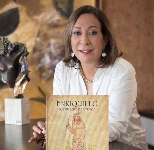 Lidia Martínez de Macarrulla, autora del libro "Enriquillo, guerrillero de América".